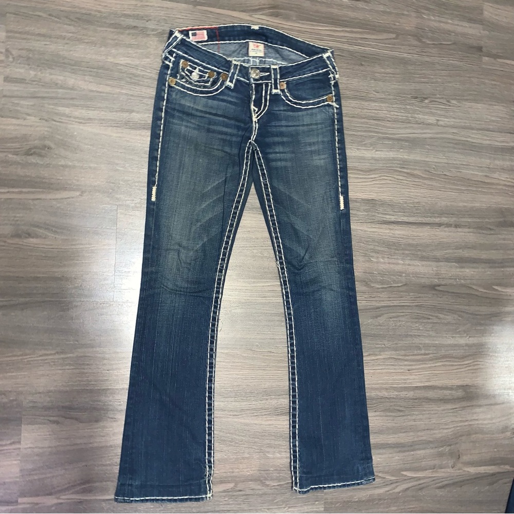 Authentic womens True Religion Becky Super T jeans. Size 25
